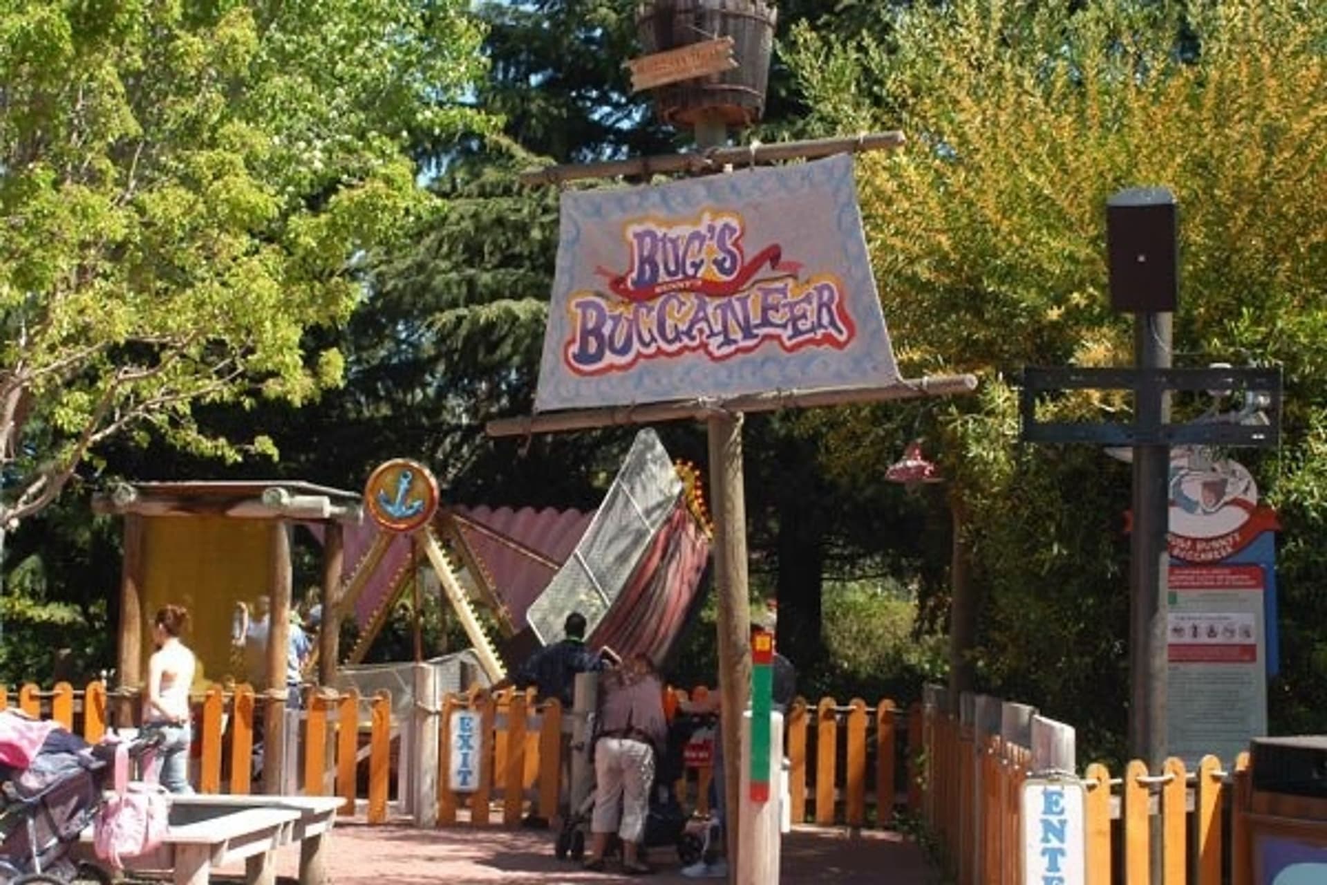Bugs' Buccaneer pirate themed ride for kids in action on a sunny day at Six Flags Discovery Kingdom.