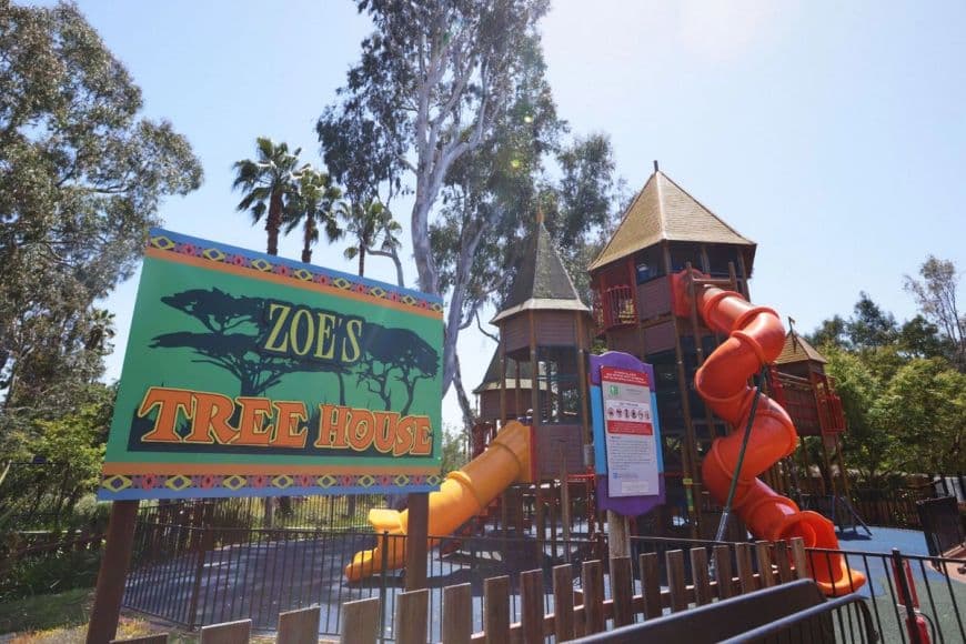 The Zoe's Tree House sign which is an interactive San Francisco playground at Six Flags Discovery Kingdom.