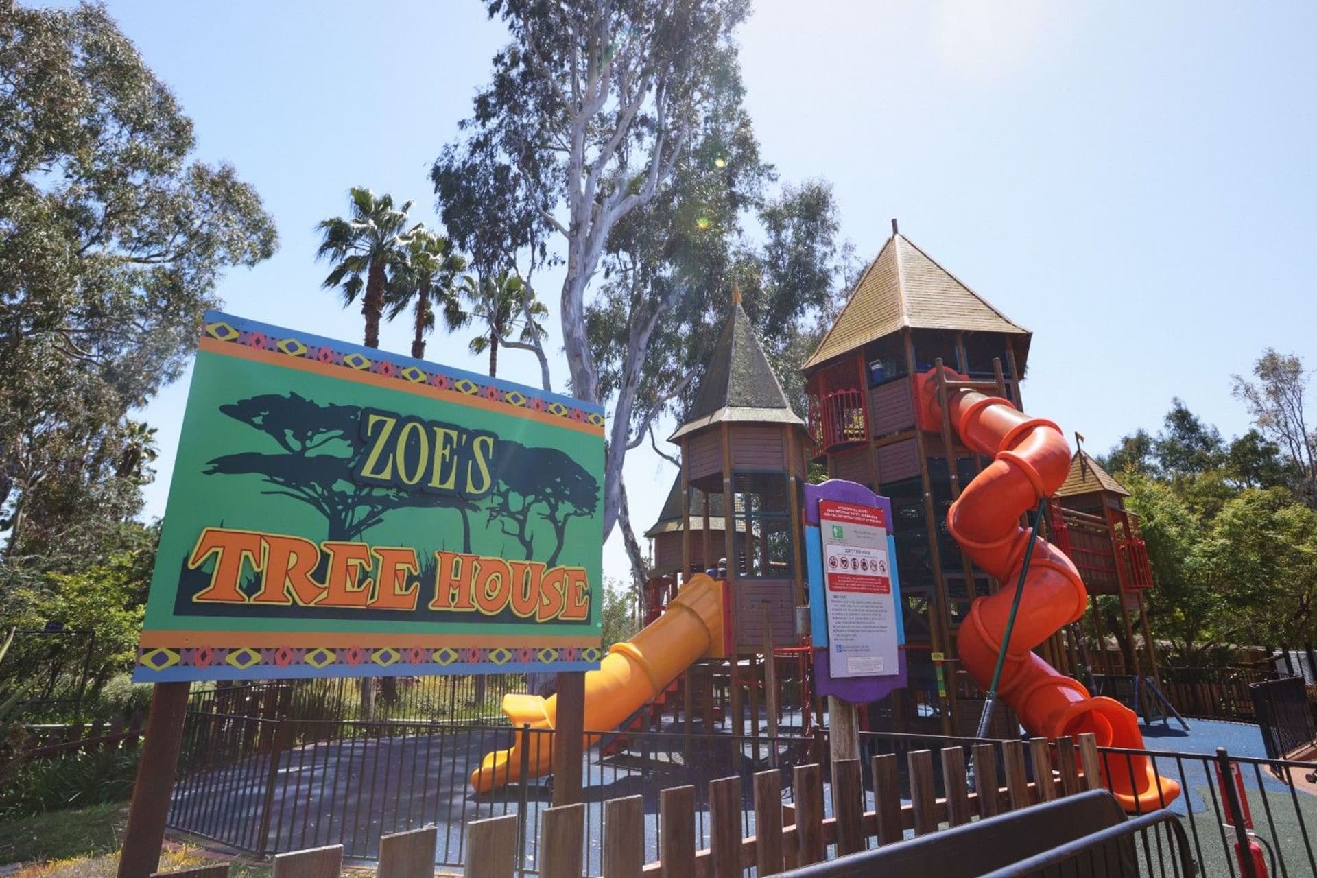 The Zoe's Tree House sign which is an interactive San Francisco playground at Six Flags Discovery Kingdom.