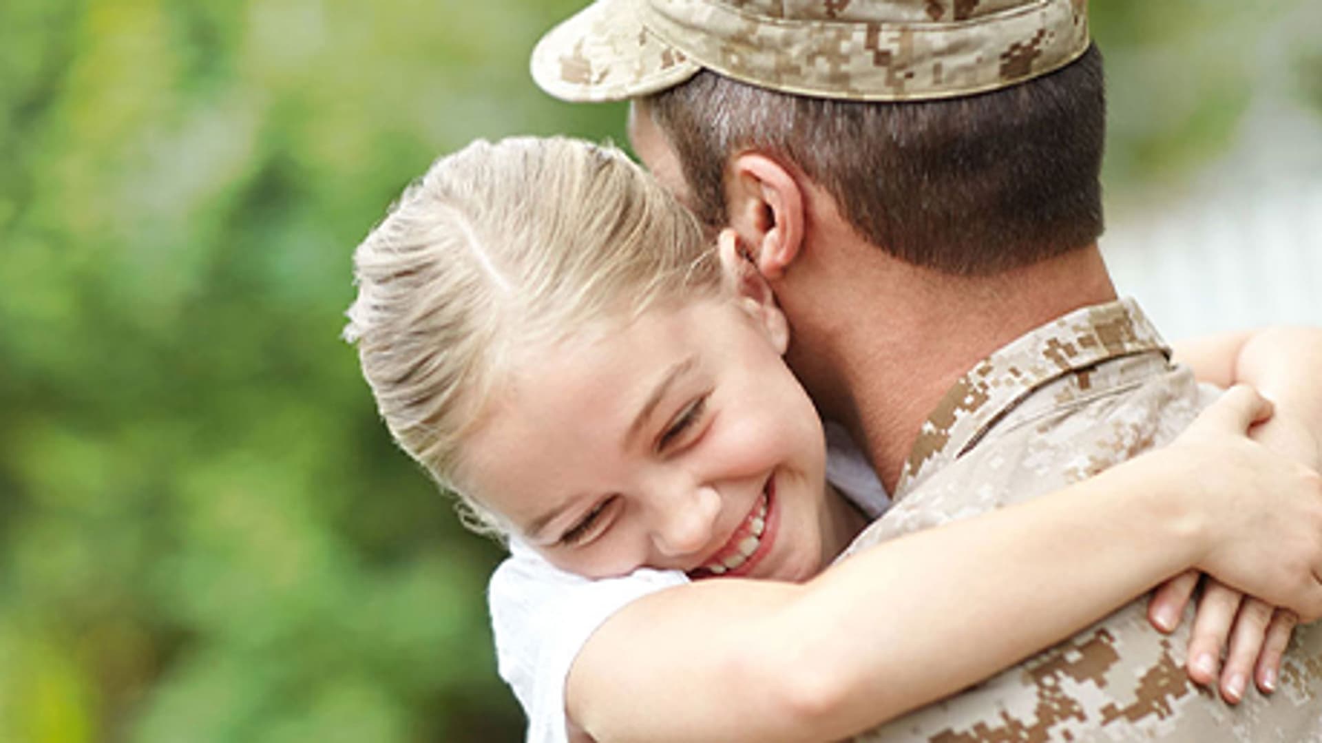 Active and retired military members get discounted admisssion tickets.